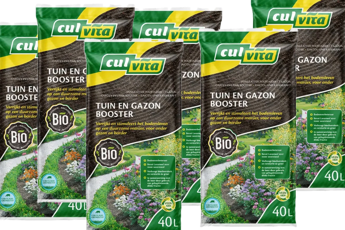 Kruiwagens bij de gardenshop op Ons Lustoord